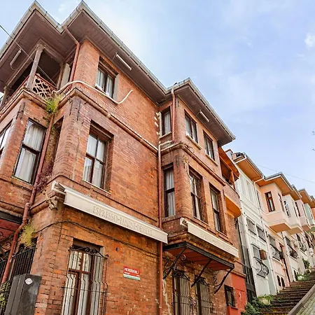 Iconic 5-bedroom Historic Mansion Istanbul