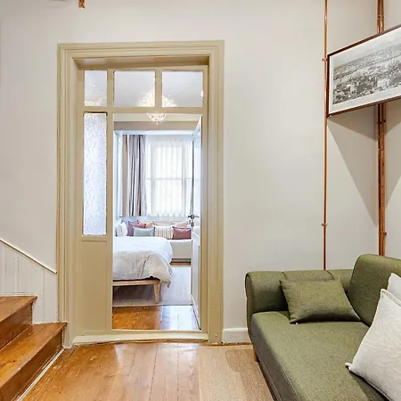 Iconic 5-bedroom Historic Mansion Feriehus